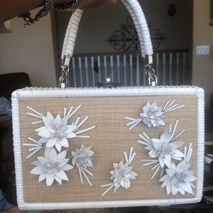 Patricia Nash white/beige wicker with leather appliqué flowers